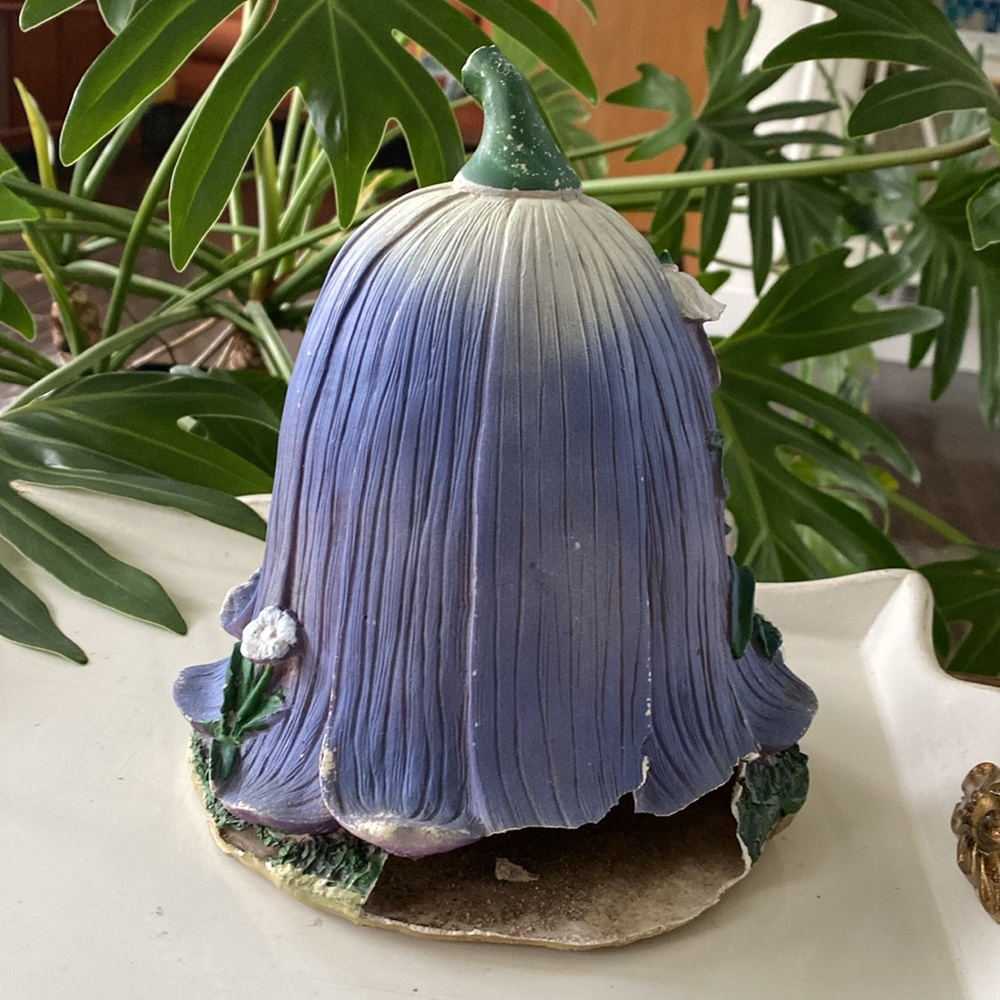 Heartsong Mushroom Fairy House 9” - Picture 3 of 10
